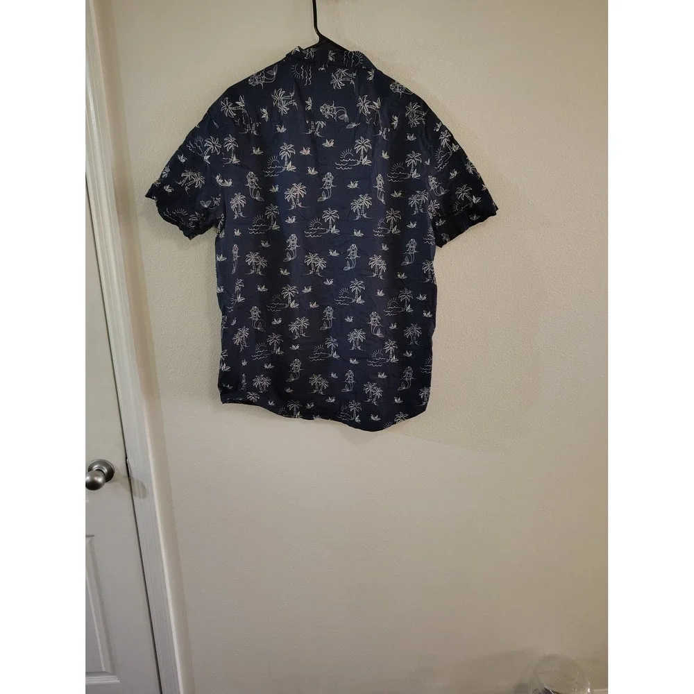 No Boundaries Navy Blue Mermaid Palm Tree Print‎ Button Down Shirt Womens